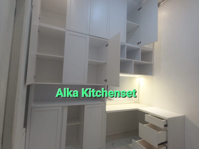Lemari pakaian Alka Kitchen Set Bekasi